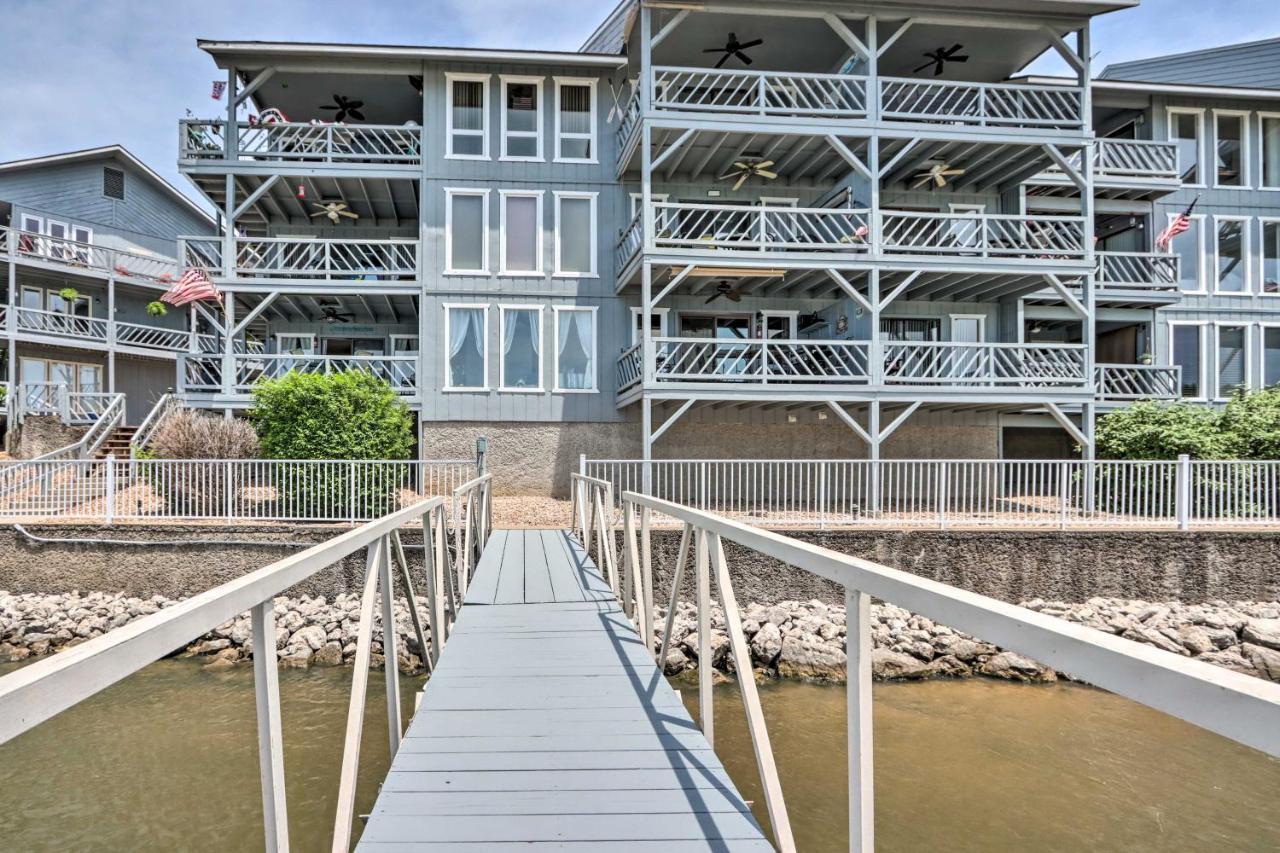 Osage Beach Condo With Pool Access And Lake Views エクステリア 写真