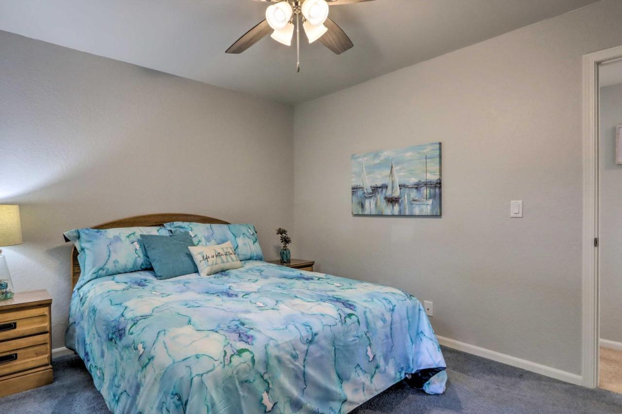 Osage Beach Condo With Pool Access And Lake Views エクステリア 写真