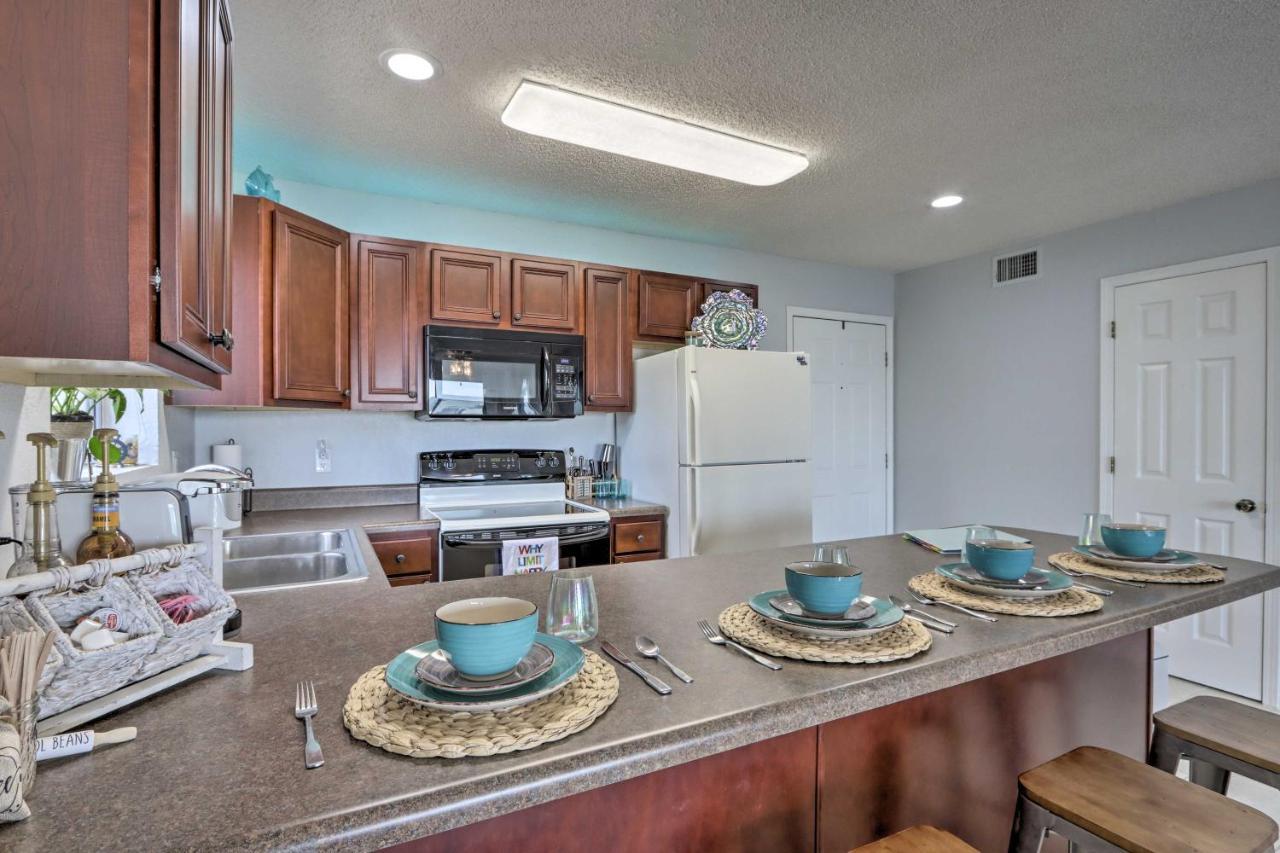 Osage Beach Condo With Pool Access And Lake Views エクステリア 写真